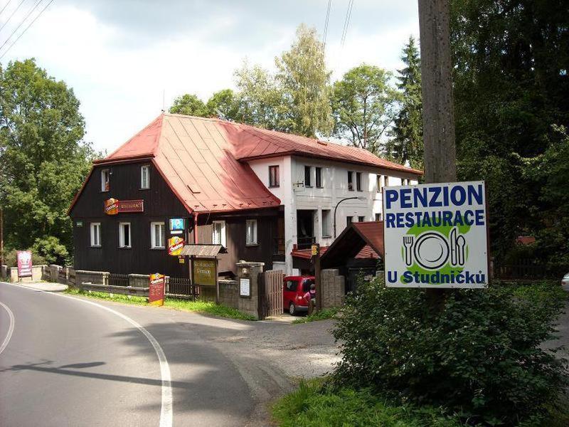 Penzion U Studnicku Чеська Липа Екстер'єр фото
